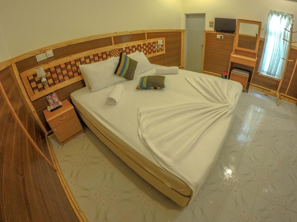 Shadow Palm Hotel остров Маафуши Стая снимка